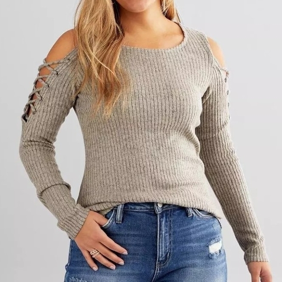 Daytrip Sweaters - DAYTRIP Cold Shoulder Top. Women's Size Medium
